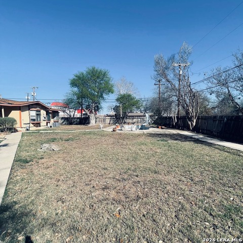 Image 20 of 52 For 102 Audrey Alene Dr.