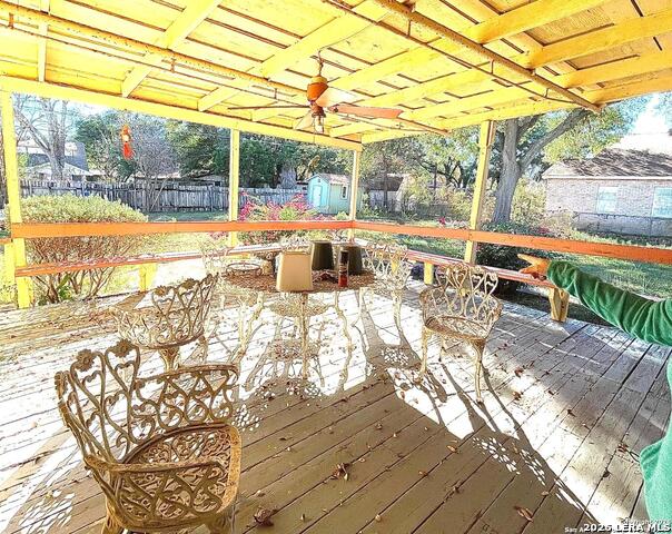 Image 22 of 52 For 102 Audrey Alene Dr.