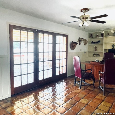 Image 28 of 52 For 102 Audrey Alene Dr.