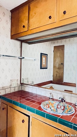 Image 29 of 52 For 102 Audrey Alene Dr.