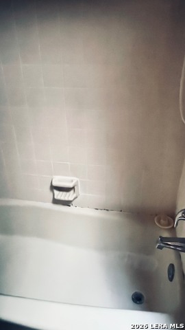 Image 30 of 52 For 102 Audrey Alene Dr.