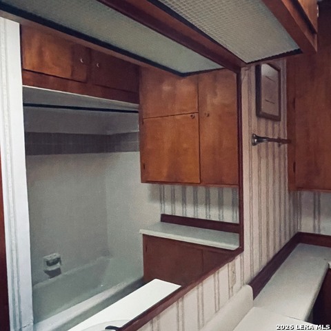 Image 32 of 52 For 102 Audrey Alene Dr.