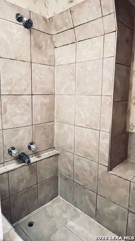 Image 48 of 52 For 102 Audrey Alene Dr.