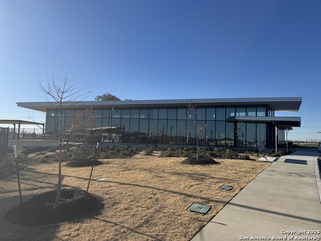 Image 12 of 29 For 9161 Luciano