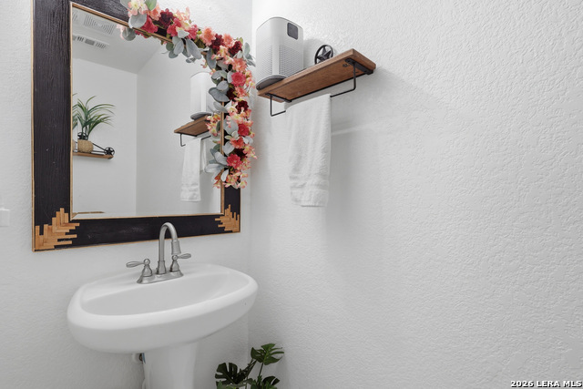 Image 18 of 24 For 7338 Magnolia