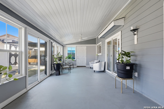 Image 23 of 24 For 7338 Magnolia