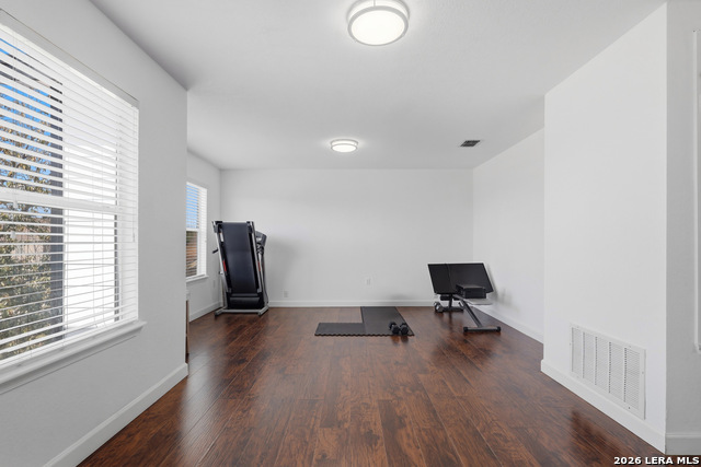 Image 9 of 24 For 7338 Magnolia