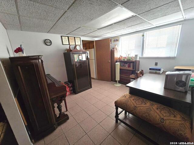 Listing photo id 13 for 18970 Fm 2790 W