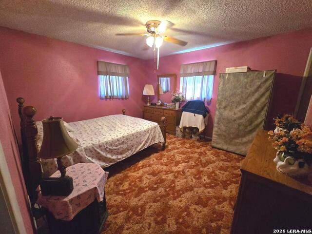 Listing photo id 27 for 18970 Fm 2790 W