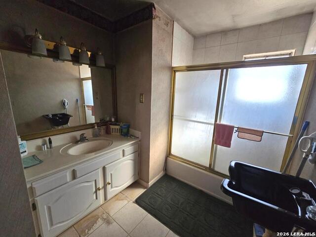 Listing photo id 28 for 18970 Fm 2790 W