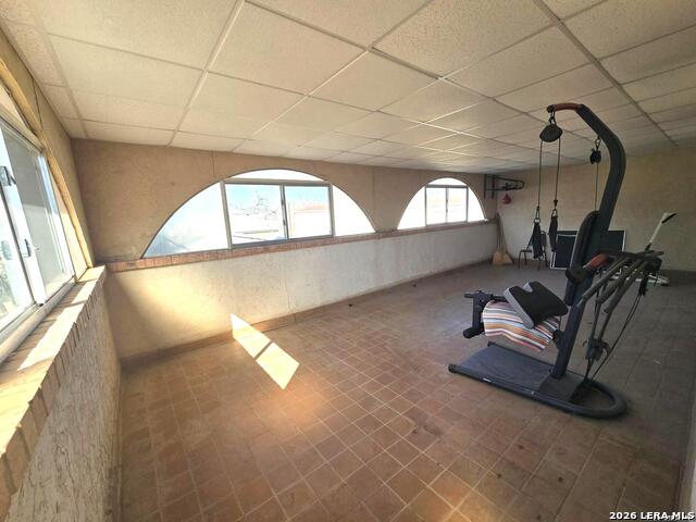 Listing photo id 29 for 18970 Fm 2790 W