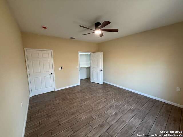 Image 25 of 54 For 48 Grey Fox  