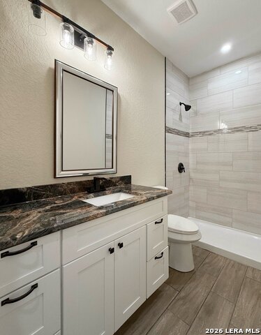 Image 35 of 54 For 48 Grey Fox  