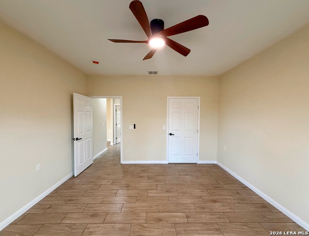 Image 37 of 54 For 48 Grey Fox  