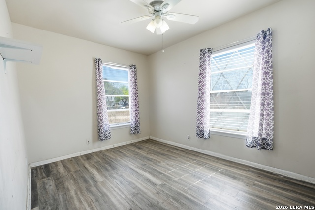 Image 12 of 15 For 1619 Kendalia