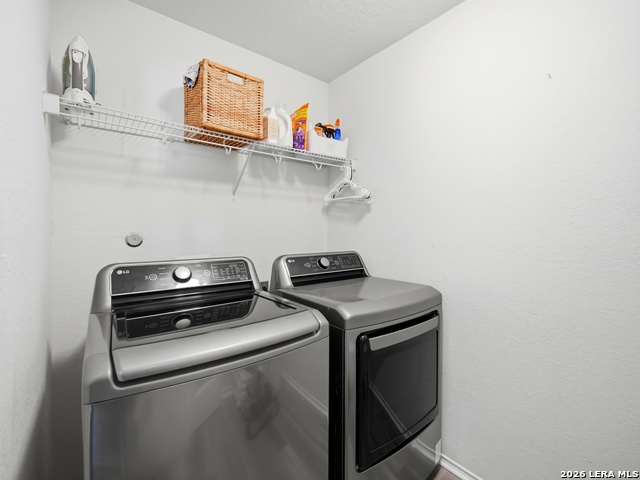 Image 28 of 38 For 456 Nova Zembla