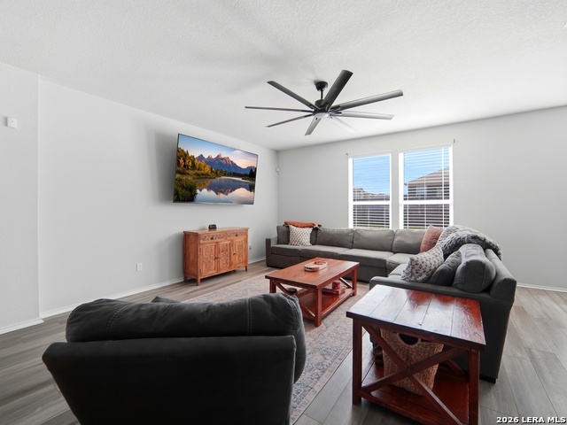 Image 7 of 38 For 456 Nova Zembla