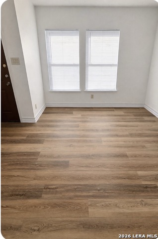 Image 4 of 12 For 2214 Juniper