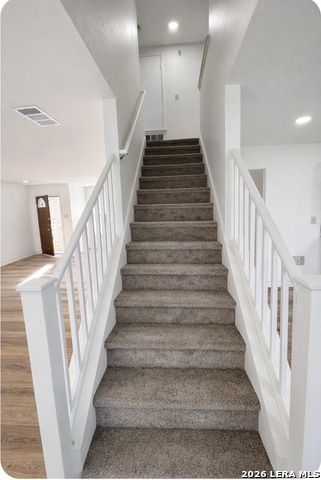 Image 5 of 12 For 2214 Juniper