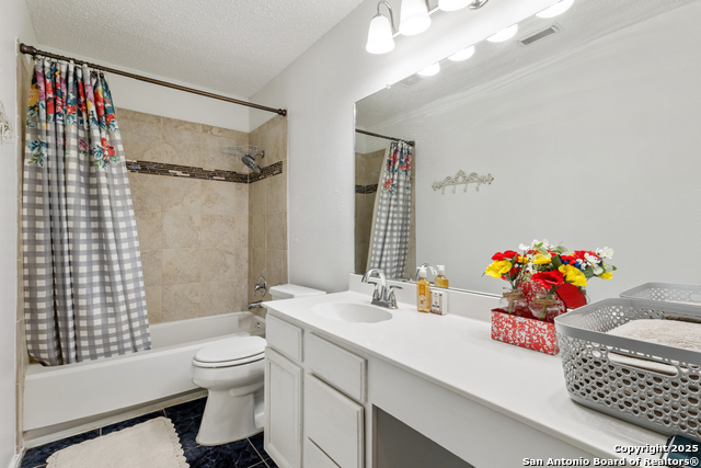 Image 21 of 30 For 11053 Cedar Park