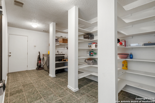 Image 25 of 30 For 11053 Cedar Park