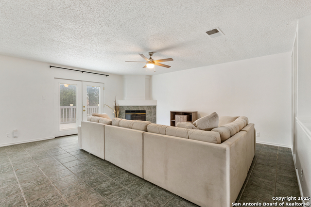 Image 5 of 30 For 11053 Cedar Park