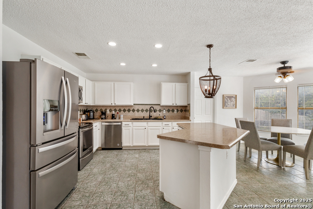 Image 7 of 30 For 11053 Cedar Park