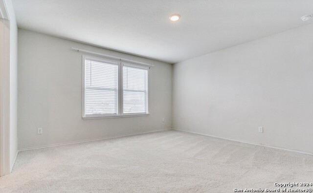 Image 10 of 15 For 5923 Rolling Glen