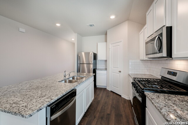 Image 5 of 18 For 5619 Chase  