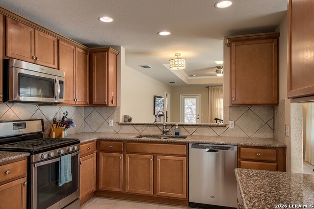 Image 8 of 34 For 12731 Sand Holly