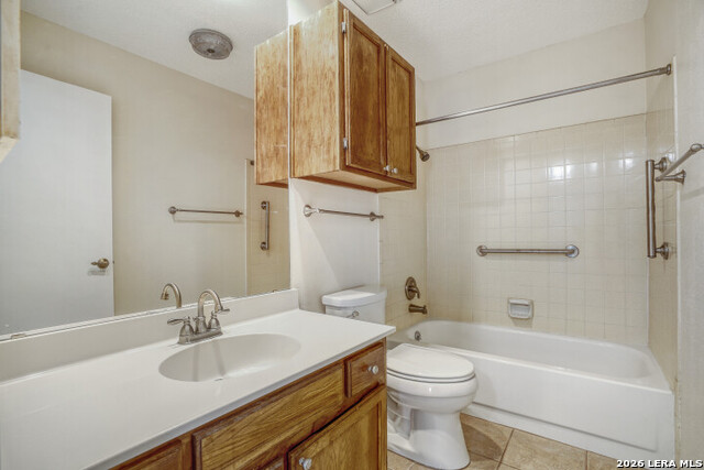 Image 18 of 28 For 13735 Forest Point