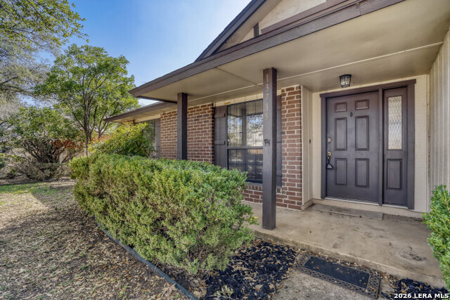 Image 2 of 28 For 13735 Forest Point