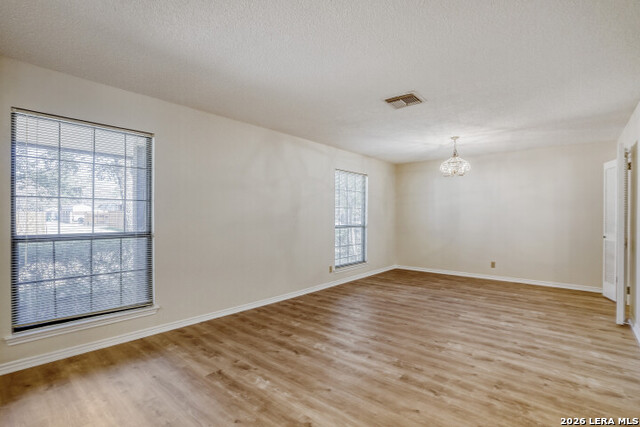 Image 4 of 28 For 13735 Forest Point