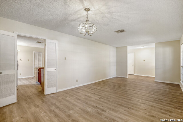 Image 5 of 28 For 13735 Forest Point