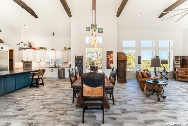 Image 11 of 70 For 452 Wentworth