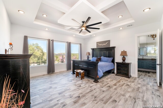 Image 21 of 70 For 452 Wentworth