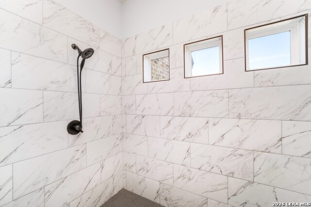 Image 26 of 70 For 452 Wentworth