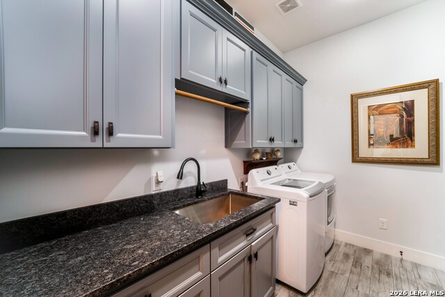 Image 45 of 70 For 452 Wentworth