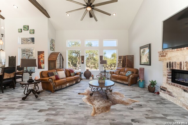 Image 6 of 70 For 452 Wentworth