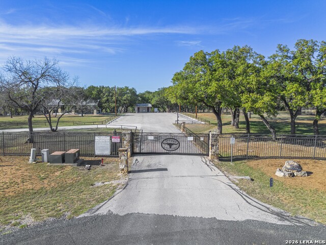 Image 65 of 70 For 452 Wentworth