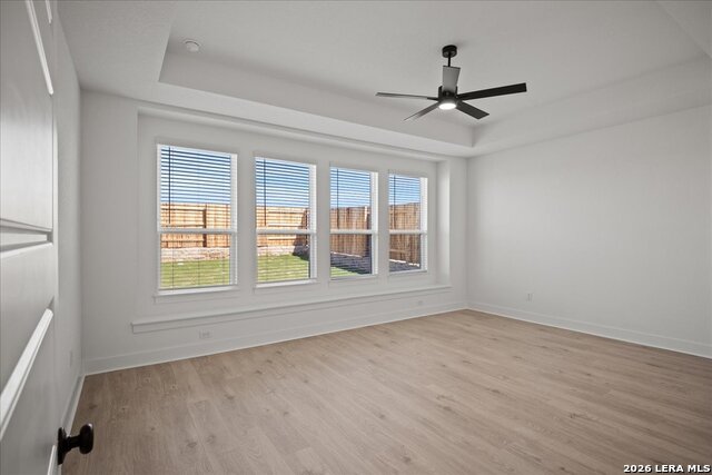 Image 18 of 23 For 3727 Moru Oak Drive