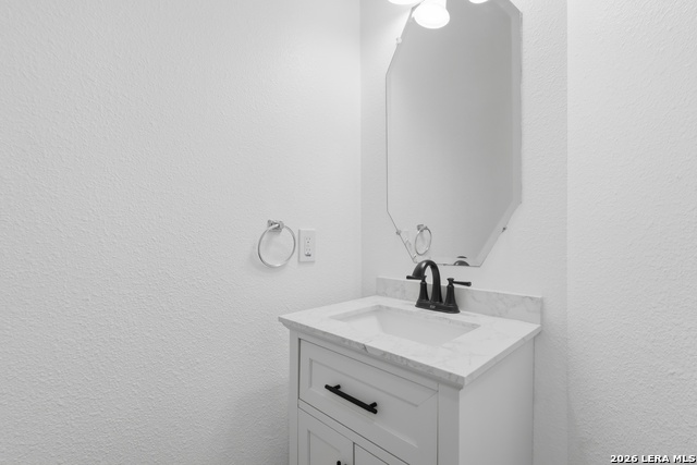 Image 7 of 33 For 8839 Redbud Woods