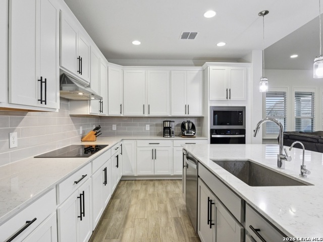 Image 6 of 31 For 12243 Black Hat