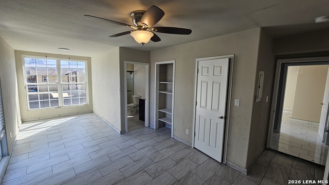 Image 24 of 49 For 3902 Salinas W