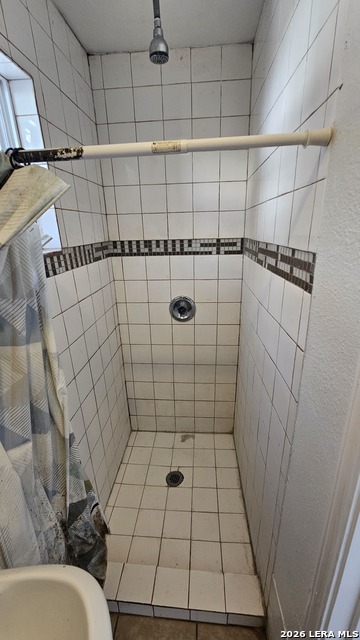 Image 41 of 49 For 3902 Salinas W