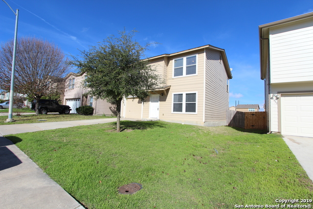 Image 2 of 31 For 9943 Amber Breeze