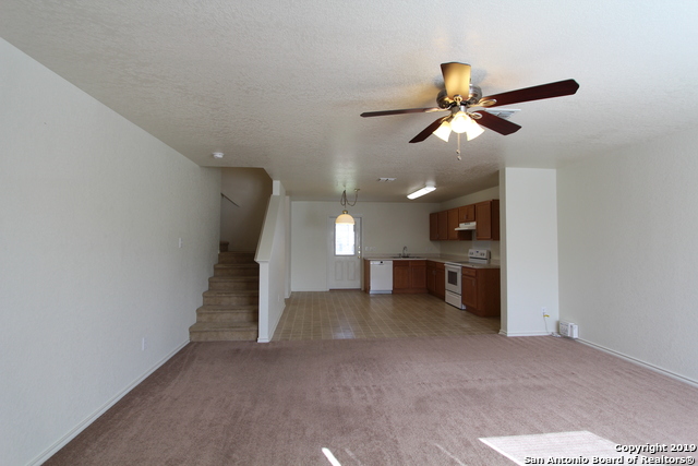 Image 4 of 31 For 9943 Amber Breeze