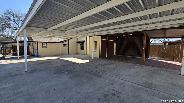 Image 28 of 49 For 3902 Salinas W