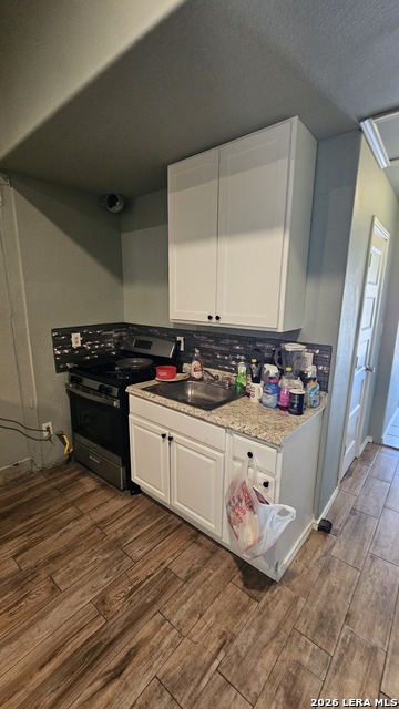 Image 32 of 49 For 3902 Salinas W