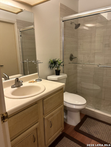 Image 17 of 20 For 7834 Broadway  304